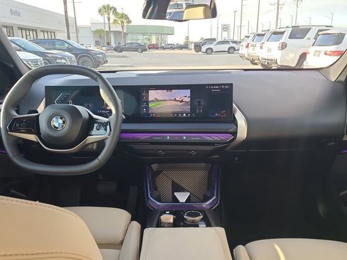 Used 2025 BMW X3 xDrive30i w/ Convenience Package image 19