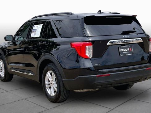 Certified 2023 Ford Explorer XLT RWD image 12