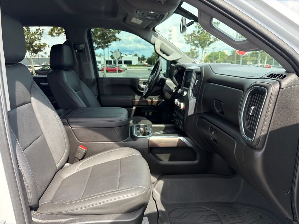 Used 2023 GMC Sierra 2500 SLT w/ SLT Premium Package AWD/4WD image 13