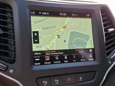 Certified 2023 Jeep Cherokee Altitude Lux image 18