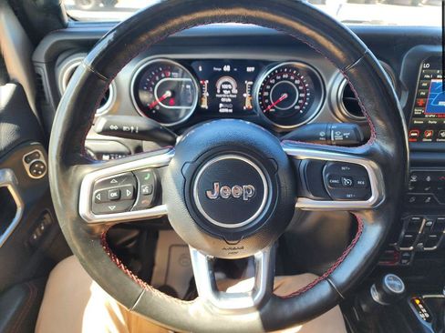 Used 2022 Jeep Gladiator Rubicon w/ Cold Weather Group AWD/4WD image 21