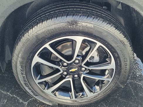 Used 2025 Chevrolet TrailBlazer LT FWD image 9