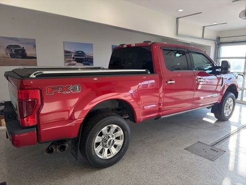 Used 2022 Ford F350 Platinum AWD/4WD image 5