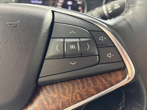 Used 2020 Cadillac XT5 Premium Luxury AWD/4WD image 7