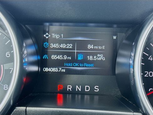 Used 2022 Ford Mustang Premium RWD image 8