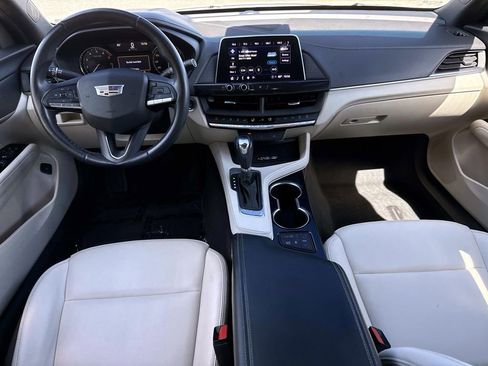 Used 2023 Cadillac CT4 Luxury RWD image 11