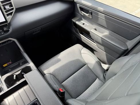 Used 2025 Toyota Tundra Limited RWD image 25