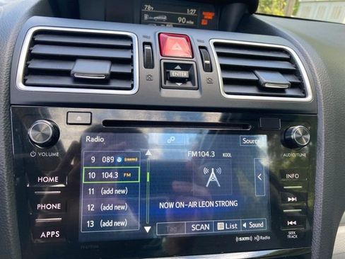 Used 2018 Subaru Forester 2.5i Premium w/ All-Weather Package AWD/4WD image 32