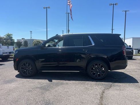 Used 2023 Chevrolet Tahoe LT w/ Luxury Package RWD image 6