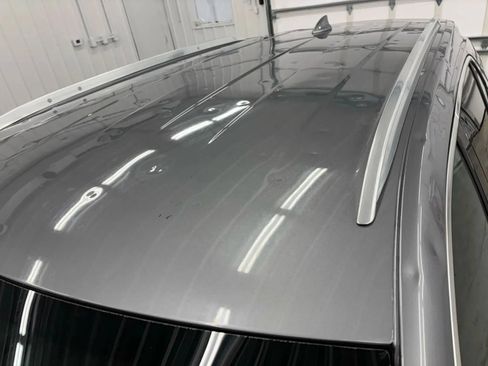 Used 2023 Cadillac XT4 Premium Luxury FWD image 31