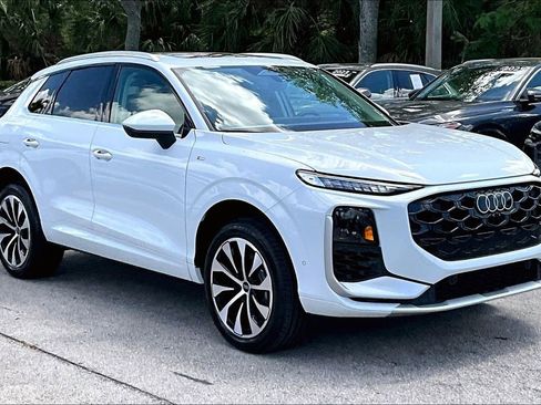 New 2026 Audi Q3 quattro 2.0T image 2