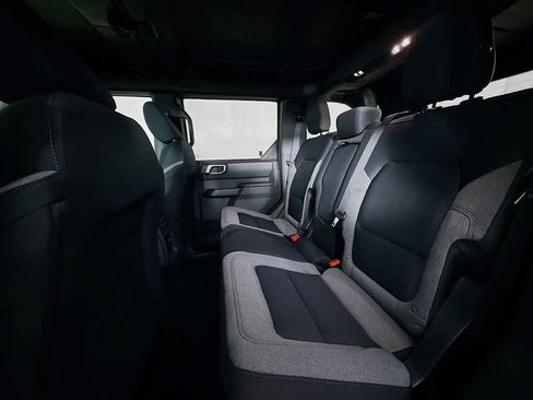 New 2025 Ford Bronco 4-Door image 13