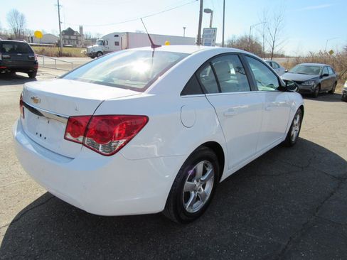 Used 2011 Chevrolet Cruze LT image 20