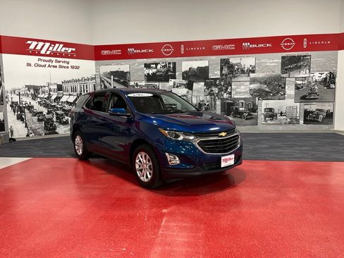 Certified 2019 Chevrolet Equinox LT AWD/4WD image 1