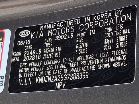 Used 2016 Kia Soul FWD image 26