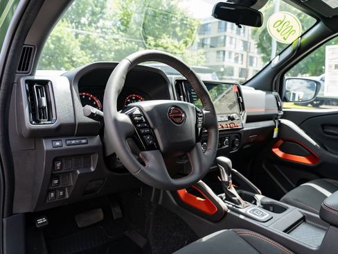 New 2026 Nissan Frontier PRO-4X w/ Tow Package AWD/4WD image 23