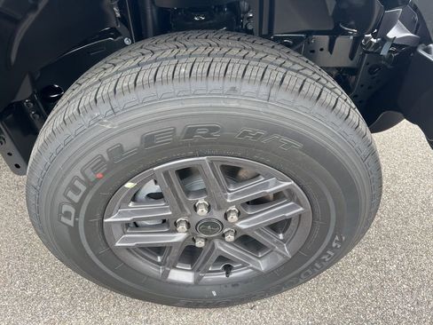 New 2026 Jeep Gladiator Sport image 9