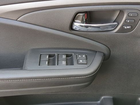 Used 2025 Honda Ridgeline RTL image 13