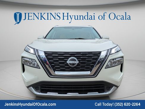 Used 2023 Nissan Rogue Platinum w/ Platinum Premium Package FWD image 8