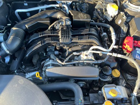 Certified 2023 Subaru Outback Limited image 10