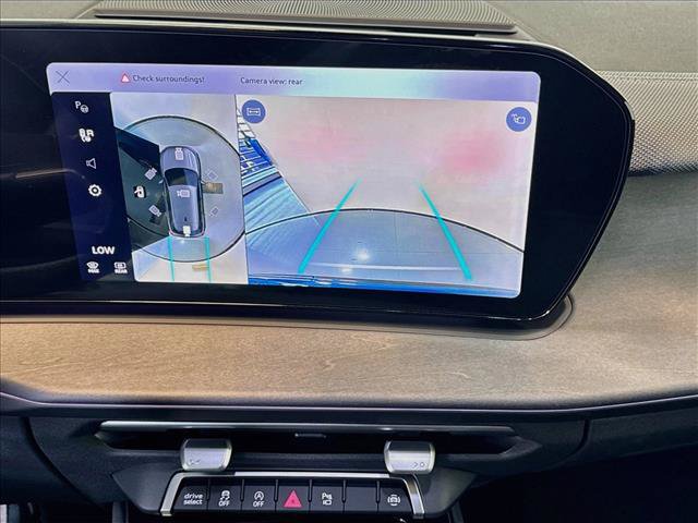 New 2026 Audi Q3 quattro 2.0T AWD/4WD image 13