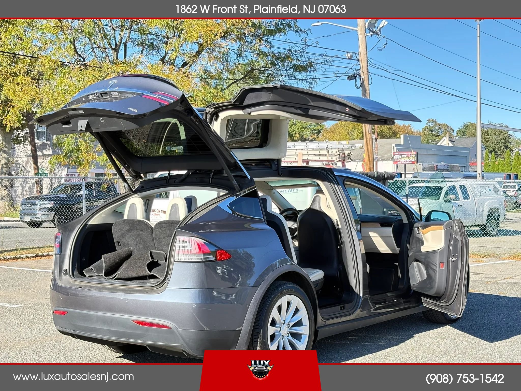 Used 2018 Tesla Model X 75D AWD/4WD image 16