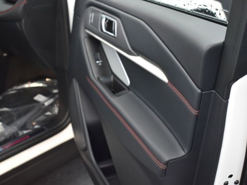 New 2026 Ford Explorer ST w/ Sun And Sound Package image 13