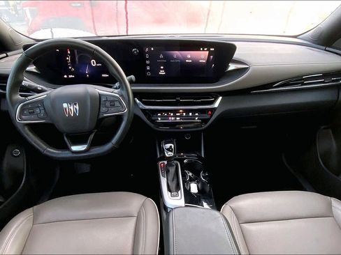 Used 2024 Buick Envista Avenir image 18