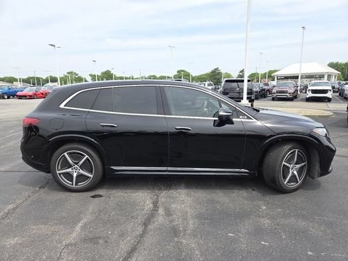 Used 2023 Mercedes-Benz EQS 580 4MATIC SUV image 24
