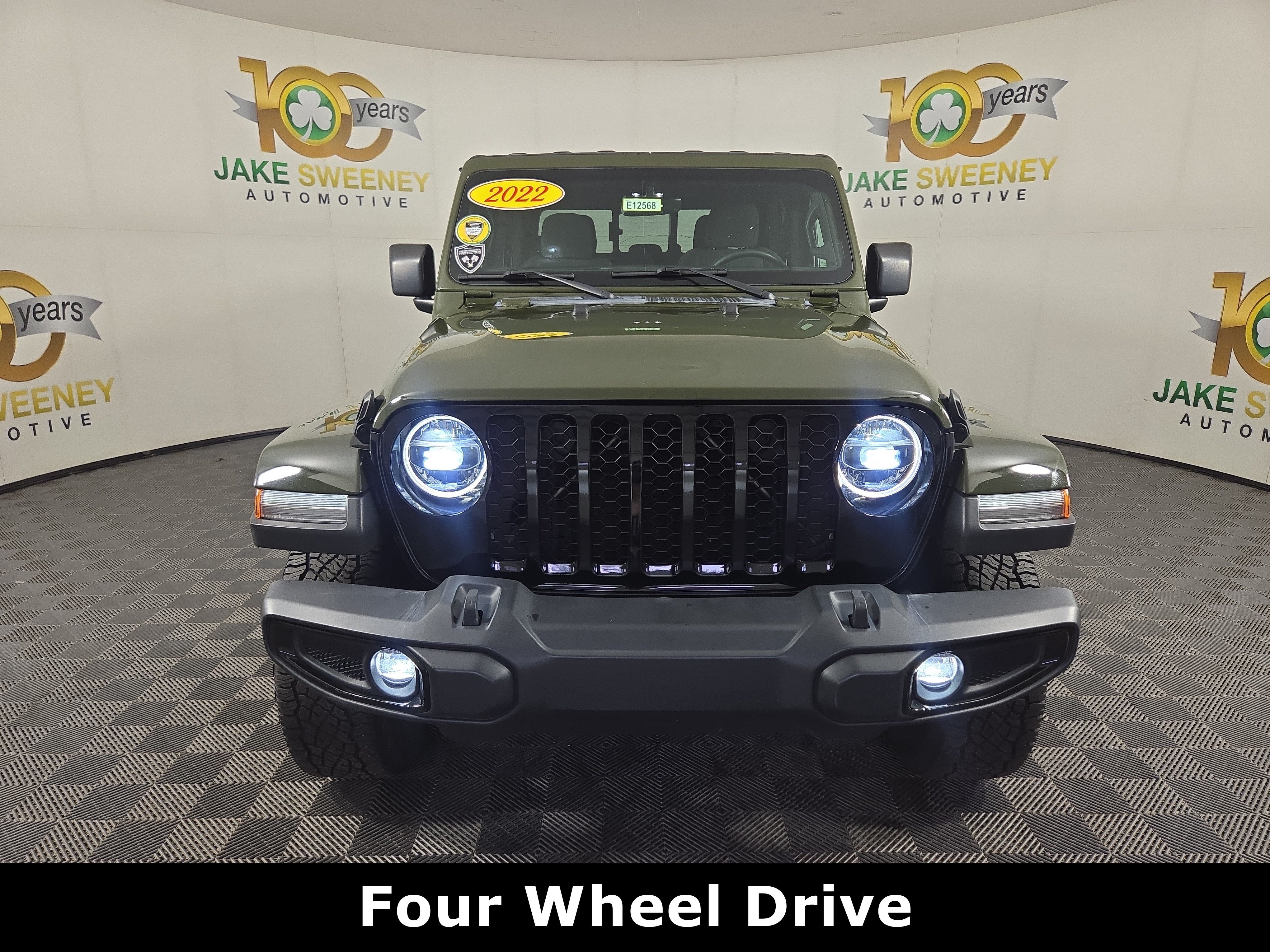 Used 2022 Jeep Gladiator Overland AWD/4WD image 3