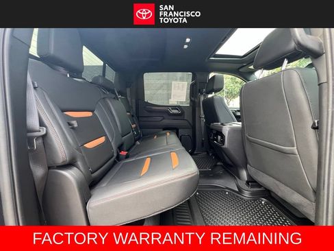 Used 2024 GMC Sierra 1500 AT4 w/ Technology Package AWD/4WD image 19