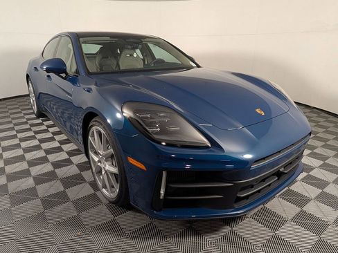 New 2026 Porsche Panamera 4 E-Hybrid AWD/4WD image 9