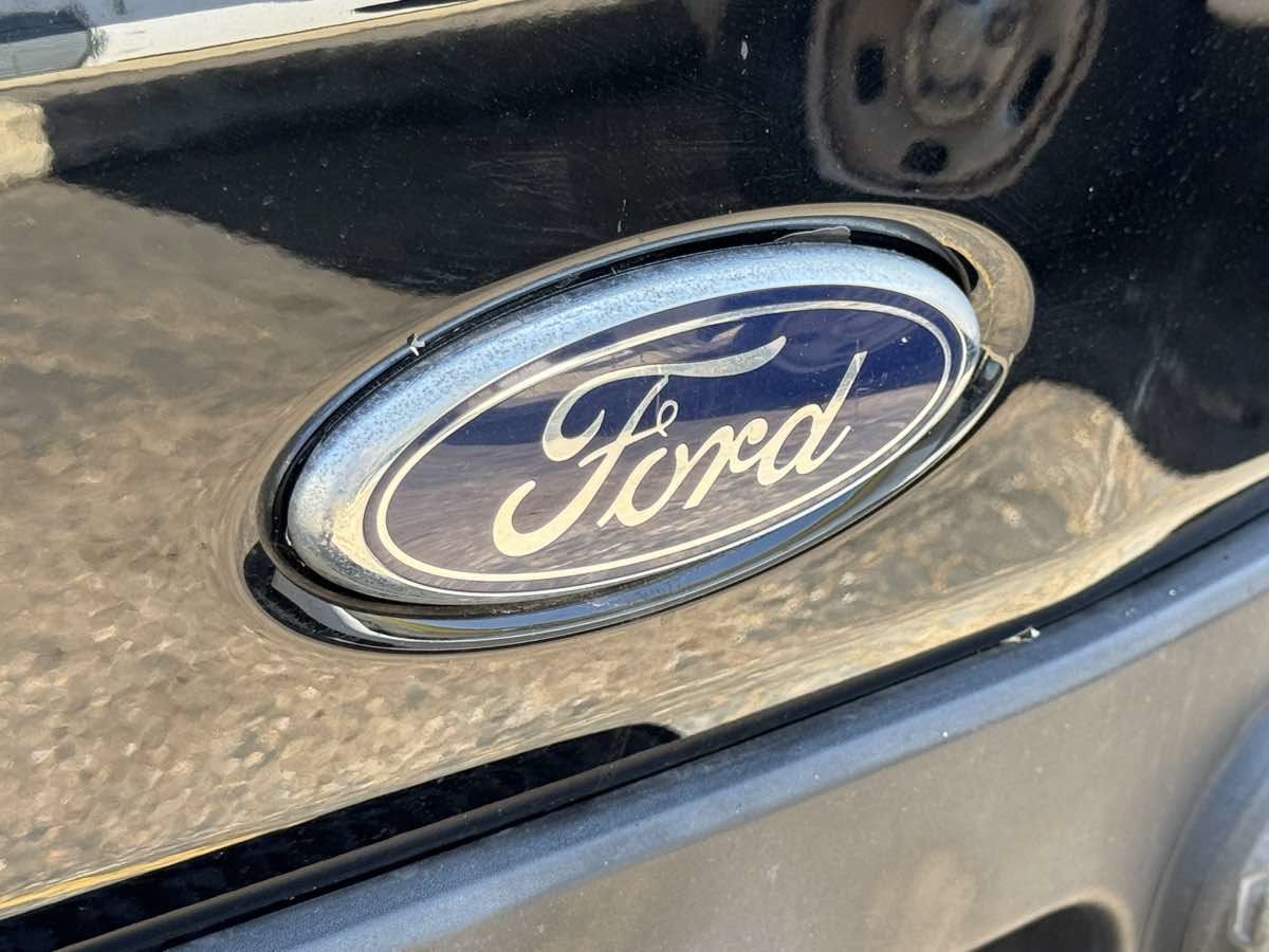 Used 2019 Ford Transit 250 148 High Roof Extended RWD image 9