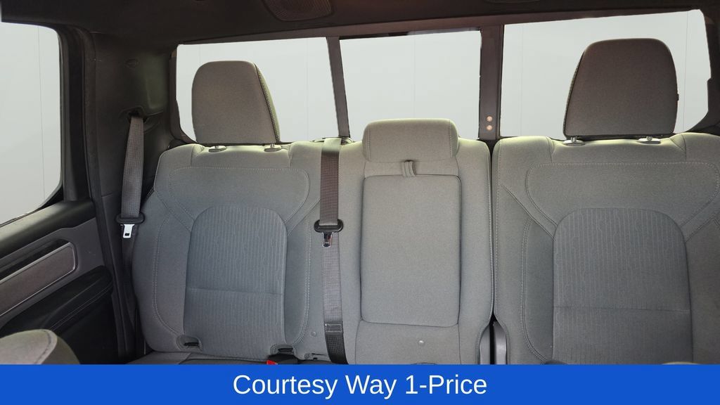 Used 2021 RAM 1500 Big Horn AWD/4WD image 13
