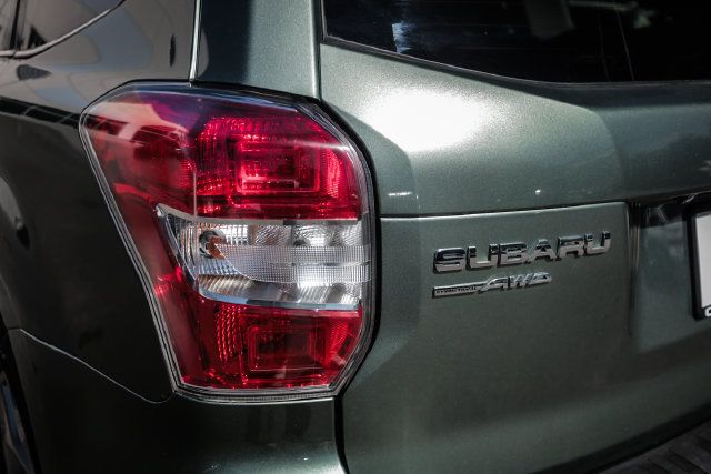 Used 2015 Subaru Forester 2.5i Touring w/ Eyesight & Navigation System AWD/4WD image 19