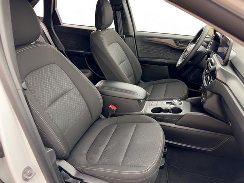 Used 2025 Ford Escape Active FWD image 30