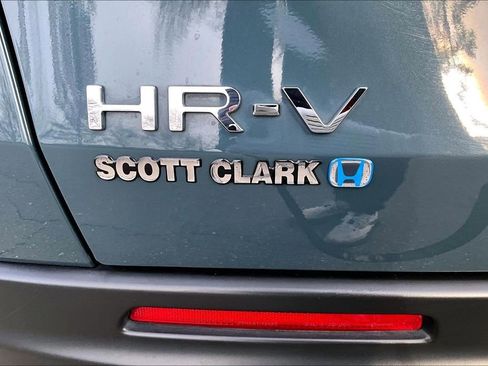 Certified 2025 Honda HR-V LX image 22