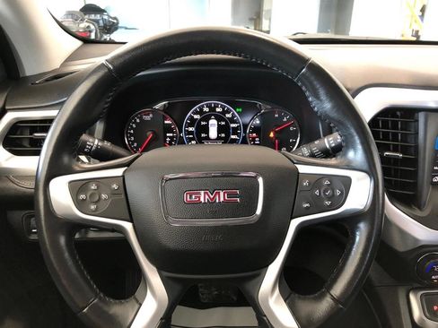 Used 2020 GMC Acadia SLT w/ Driver Alert Package II AWD/4WD image 14