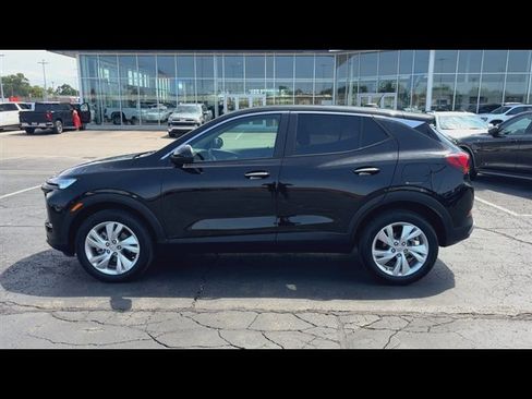 Used 2025 Buick Encore GX Preferred w/ Advanced Technology Package AWD/4WD image 5