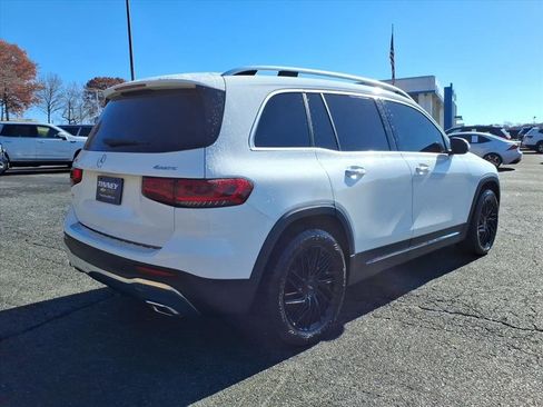 Used 2022 Mercedes-Benz GLB 250 GLB 250 image 3
