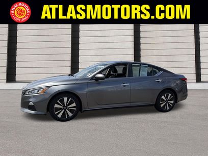 Used 2022 Nissan Altima 2.5 SV