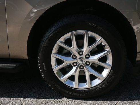 Used 2020 Ford Expedition XLT AWD/4WD image 32