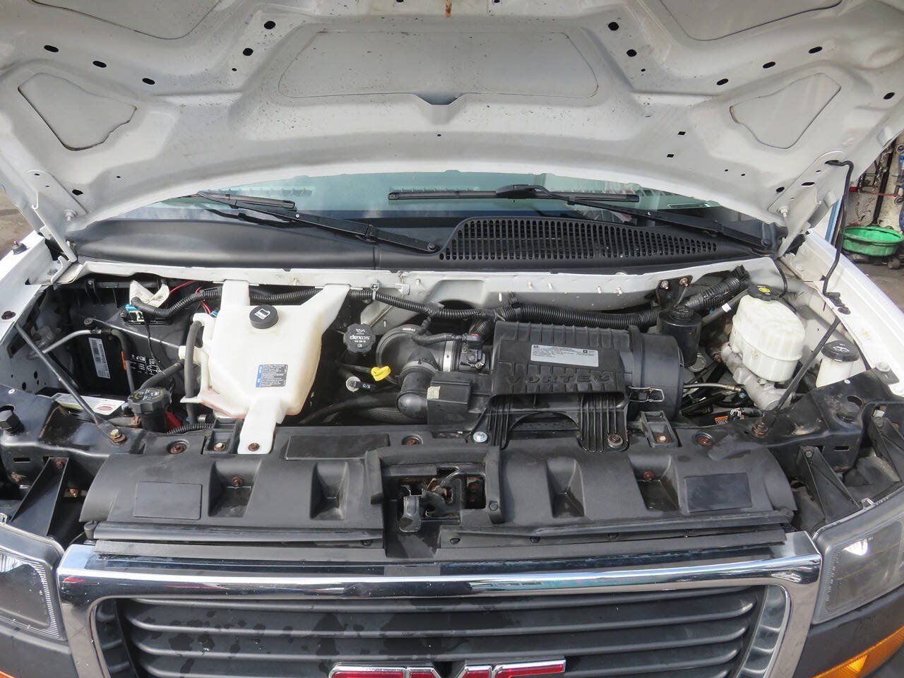Used 2019 GMC Savana 2500 w/ Driver Convenience Package RWD image 34