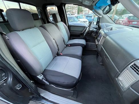 Used 2004 Nissan Titan SE w/ (Bed) Utility Bed Pkg image 15