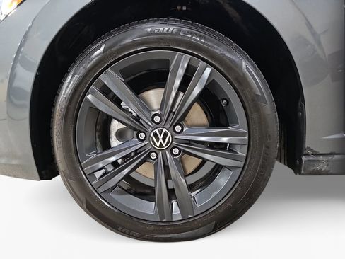 Used 2022 Volkswagen Jetta SE FWD image 23