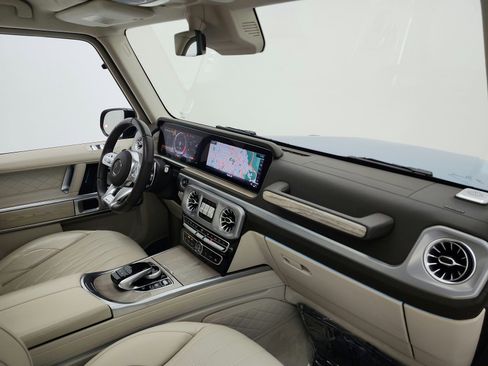 Certified 2021 Mercedes-Benz G 63 AMG 4MATIC image 24