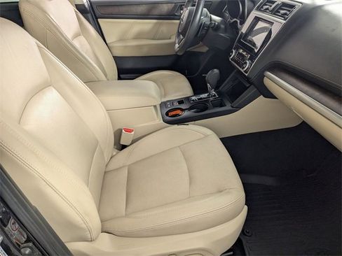 Used 2019 Subaru Outback 2.5i Limited w/ Protection Package #1 image 33