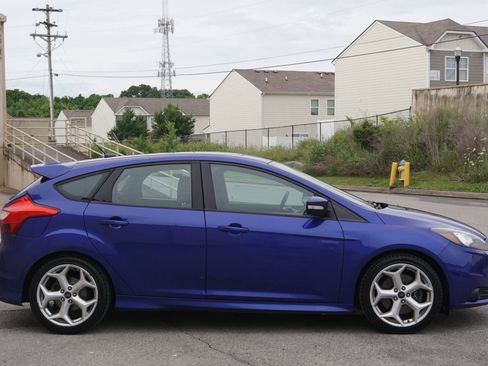 Used 2014 Ford Focus ST FWD image 4