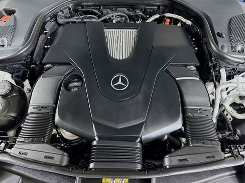Used 2018 Mercedes-Benz E 400 Coupe image 29