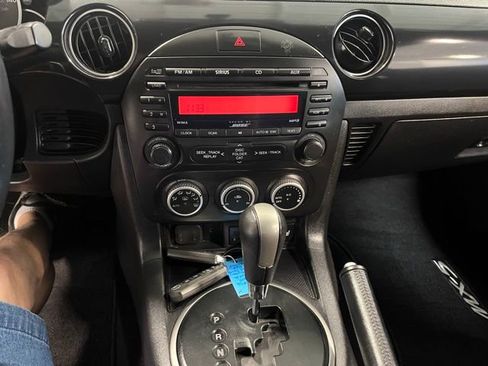 Used 2015 MAZDA MX-5 Miata Grand Touring w/ Premium Package image 18